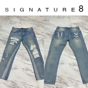 SIGNATURE 8 Distress Jeans 💕 NWOT)